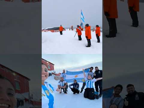 Miniatura del video: Así se vive a -30°C ❄️🥶          #antártida #turismo #lugaresdelaargentina. tradiciones #cumpleaños #base #frio #soberania #ejército #armada #fuerzaaerea #evangelocutora....