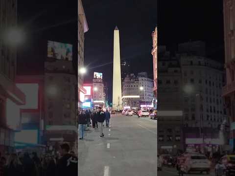 Miniatura del video: El Spiderman del Obelisco          #buenosaires  #turismo  #lugaresdelaargentina. hombrearaña #spiderman #caba #obelisco #porteño #peterparker #cumbia #artistacallejero #corrientes #...
